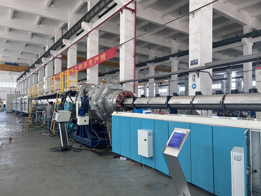 Fangli PE1200U polietilen boru ekstruziya komplekt avadanlıq dəstini qəbulu uğurla başa vurduğuna görə təbrik edirik